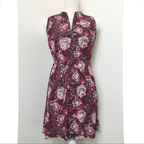 LOFT Dresses & Skirts - 🎉HP🤗 LOFT Floral Tie Waist Dress